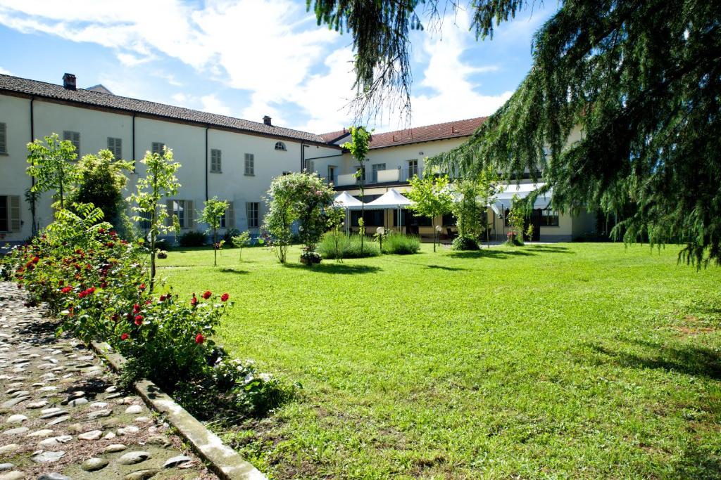 Hotel Il Convento Trino Exterior foto